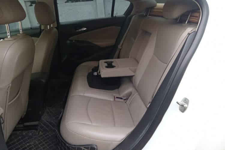 Used Chevrolet Cruze 2015 1.4T DCG Luxury Edition