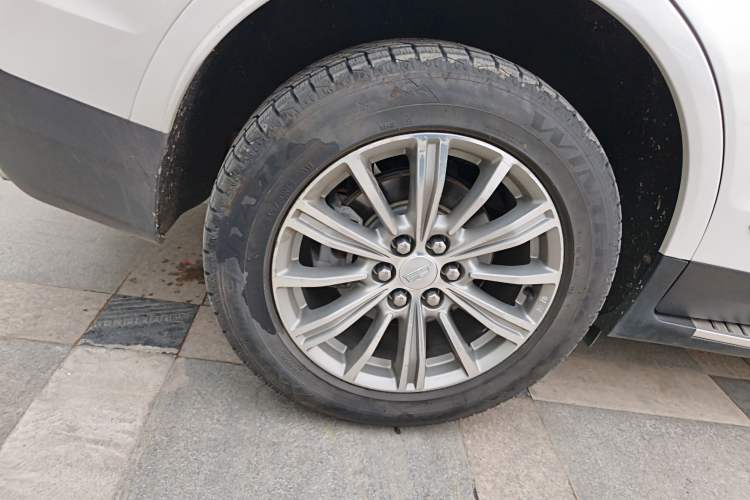 Used Cadillac XT5 2016 25T Luxury Model