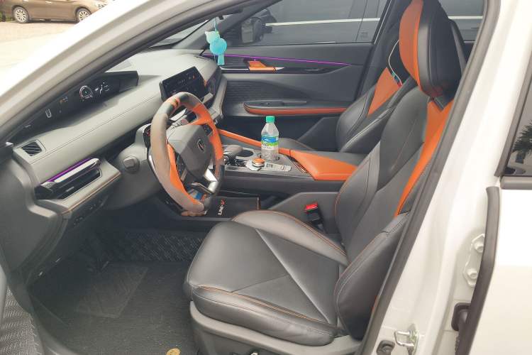 Used CHANGAN UNI-V 2022 1.5T Prestige Version