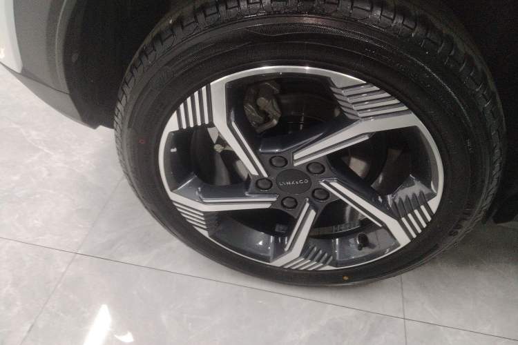 Used Lynk & Co 06 EM-P 2023 1.5T Remix PHEV Pro
