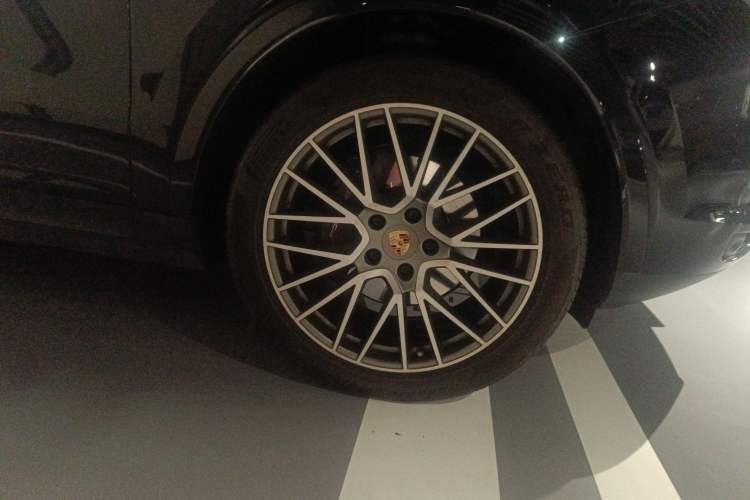 Used Porsche Cayenne 2023 Cayenne 3.0T Platinum Edition