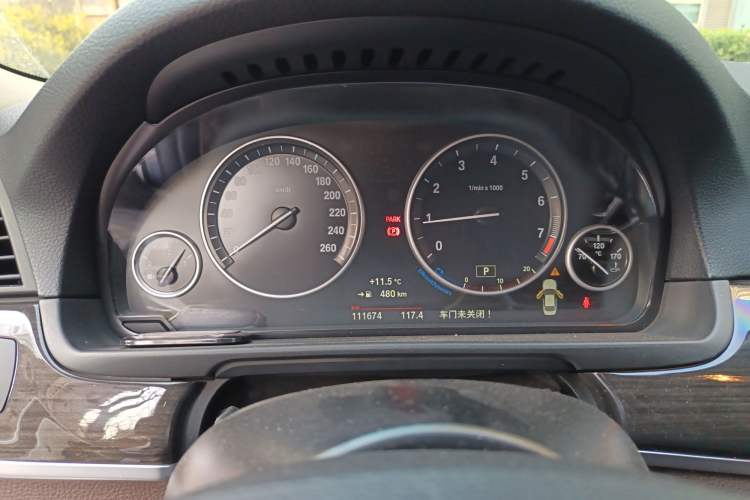 Used BMW 5 Series 2014 525Li Luxury Design Package