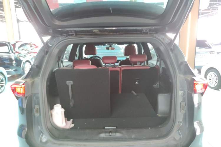 Used JETOUR X70 PRO 2023 1.5T DCT Comfort Edition 7-Seater
