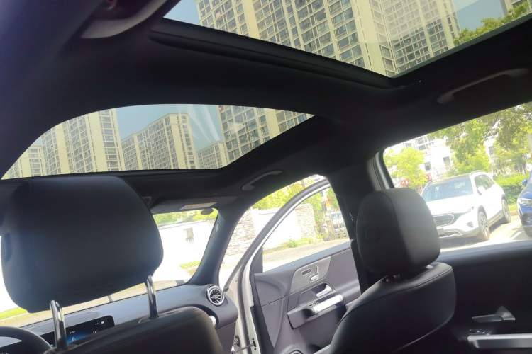 Used Mercedes-Benz GLB 2023 GLB 220 Fashion Model
