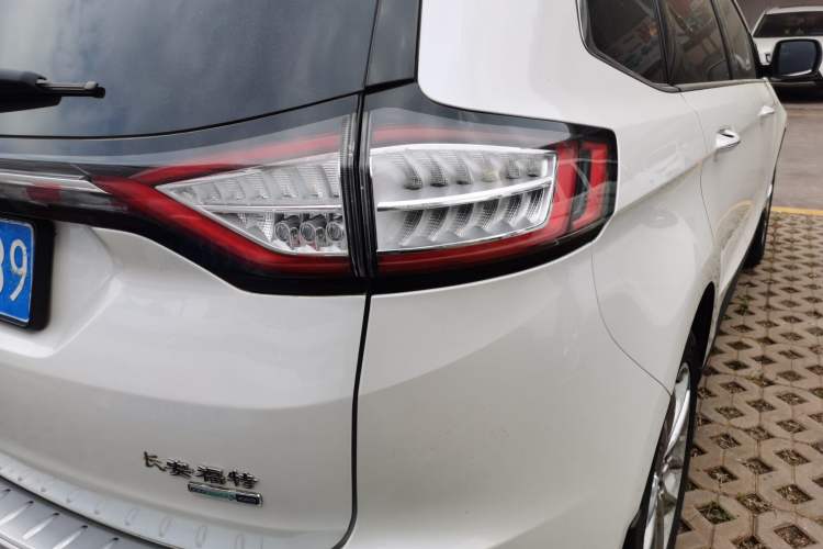 Used Ford Edge 2016 EcoBoost 245 Four-Wheel Drive Titanium 7-Seater