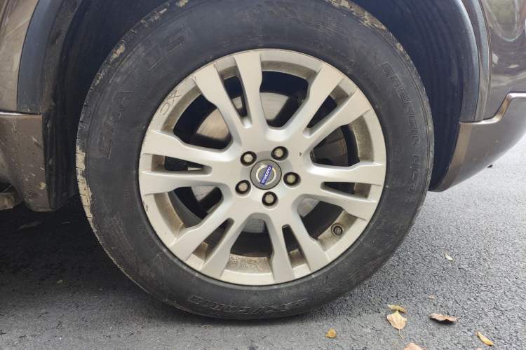 Used Volvo XC90 2013 2.5T T5 Luxury Upgrade Edition Right Front Wheel Hub