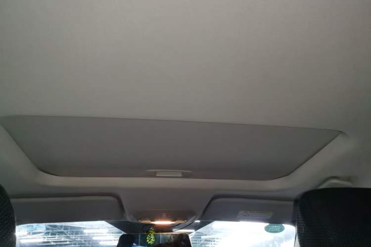 Used Ford Escort 2019 Revised Version 1.5L Automatic Enjoyment Type China VI Standard Headliner