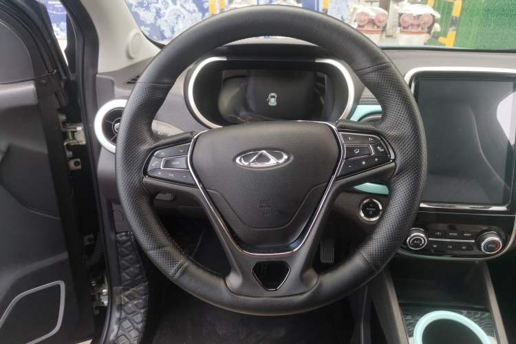 Used Chery New Energy Little Ant 2021 200 000 Yuan Ant Fan Edition Energized Version NMC Lithium Battery 408 km