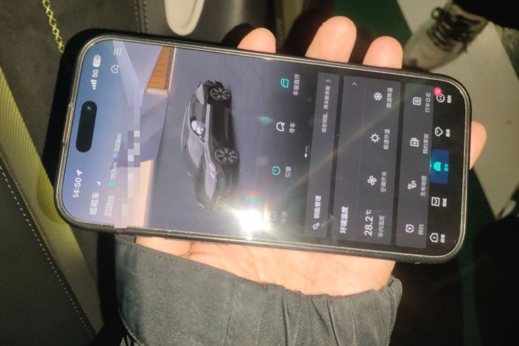 Used Lynk & Co Lynk & Co 10 EM-P 2025 Model 240 All-Wheel Drive Ultra—Sport Edition