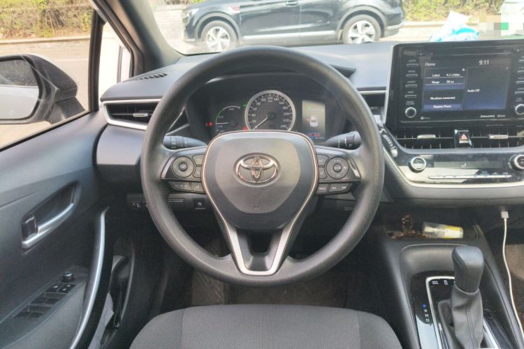Used Toyota Levin 2019 Dual-Engine 1.8H E-CVT Luxury Edition China VI Standard Steering Wheel