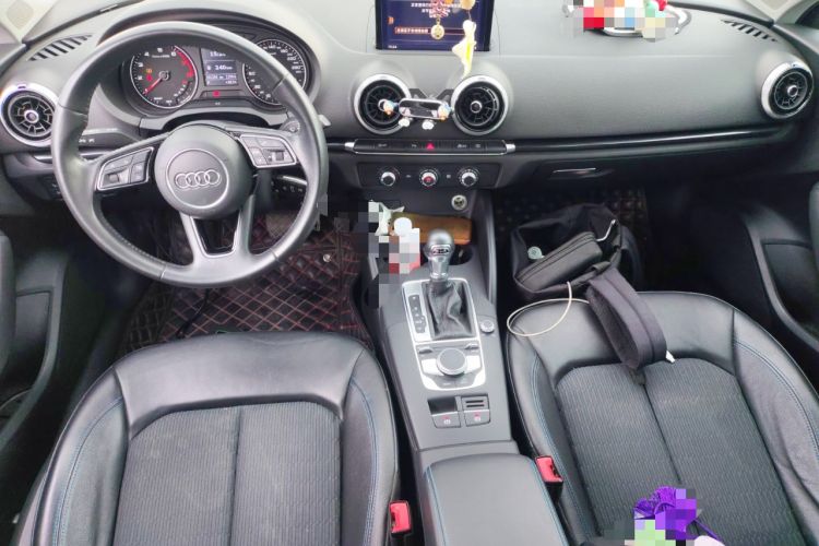 Used Audi A3 2018 30th Anniversary Edition Sportback 35 TFSI Fashion Model Center Console