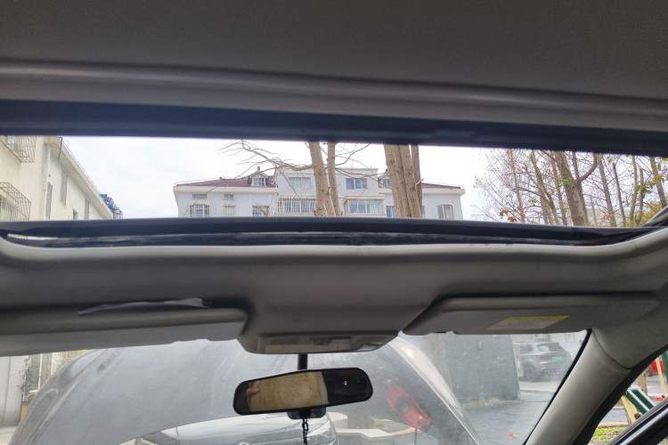 Used FORTHING Joyear X5 2016 1.6L Manual Luxury Model