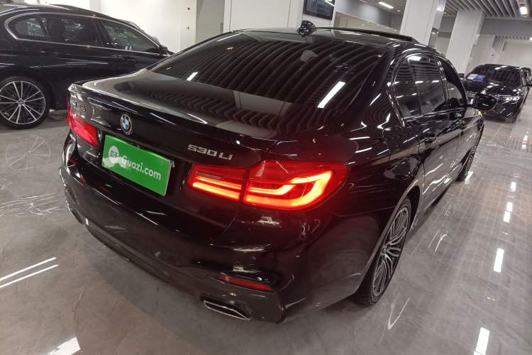 Used BMW 5 Series 2019 530Li Leading Model M Sport Package
