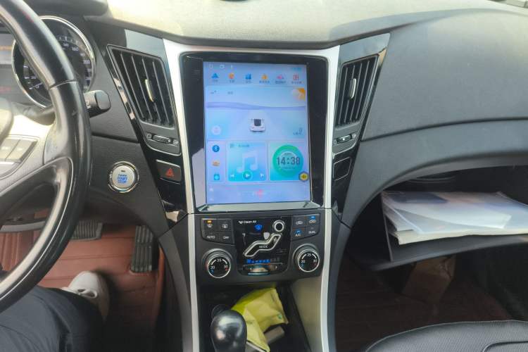 Used Hyundai Sonata 2013 2.4L Automatic Leading Edition China IV Standard