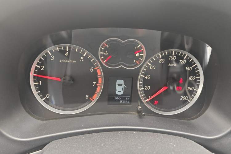 Used Haval H5 Classic 2013 ZhiZun Edition 2.0T Manual Two-Wheel Drive Elite Model