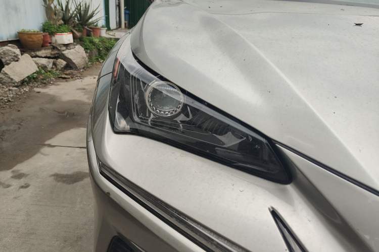 Used Lexus NX 2018 300 Front-Drive Freeline Edition
