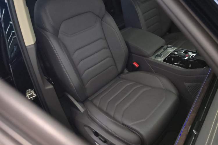 Used Volkswagen Touareg 2022 3.0 TSI Prestige Edition Classic Sport Package