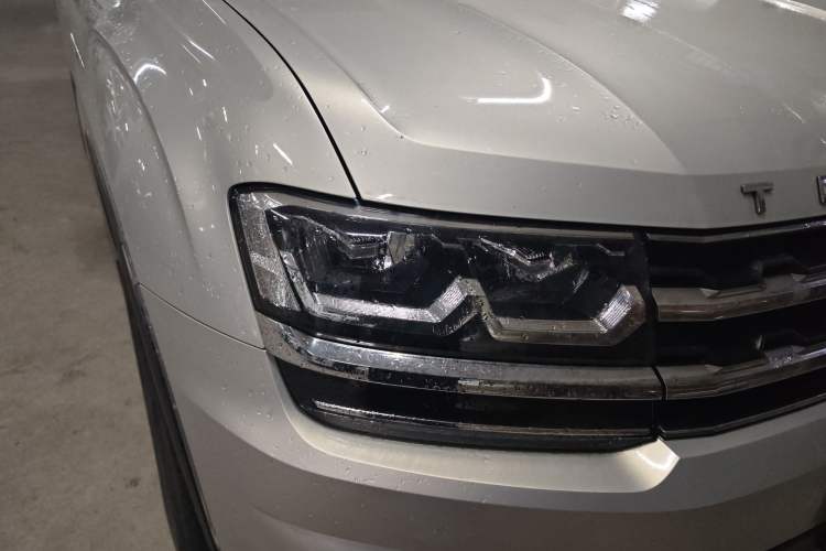 Used Volkswagen Teramont 2019 330TSI Two-Wheel-Drive Luxury Edition China VI Standard
