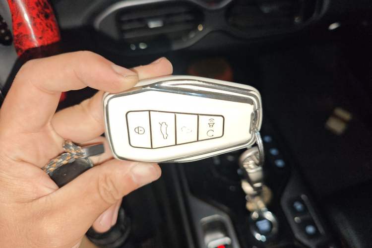 Used Geely Auto Cowboy 2025 1.5TD Fun-Offroad Version Vehicle Key