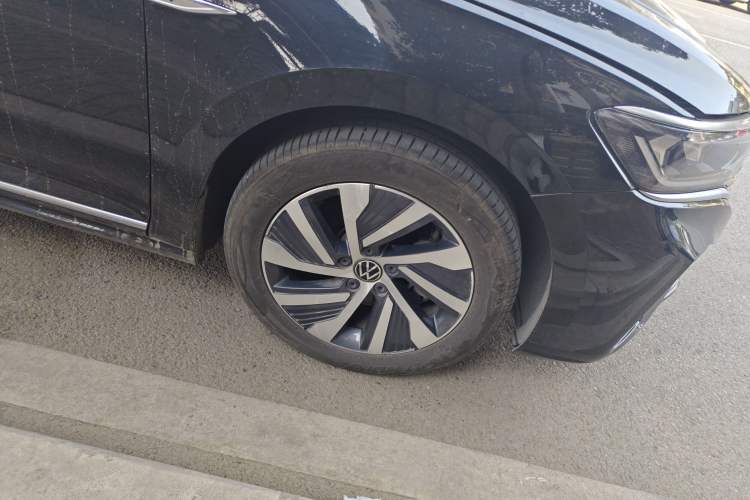 Used Volkswagen Passat New Energy 2022 430 PHEV Hybrid Elite Edition