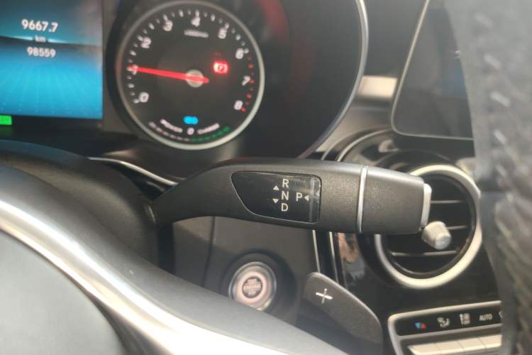 Used Mercedes-Benz C-Class 2019 C 260 L Sport Edition Gear Lever