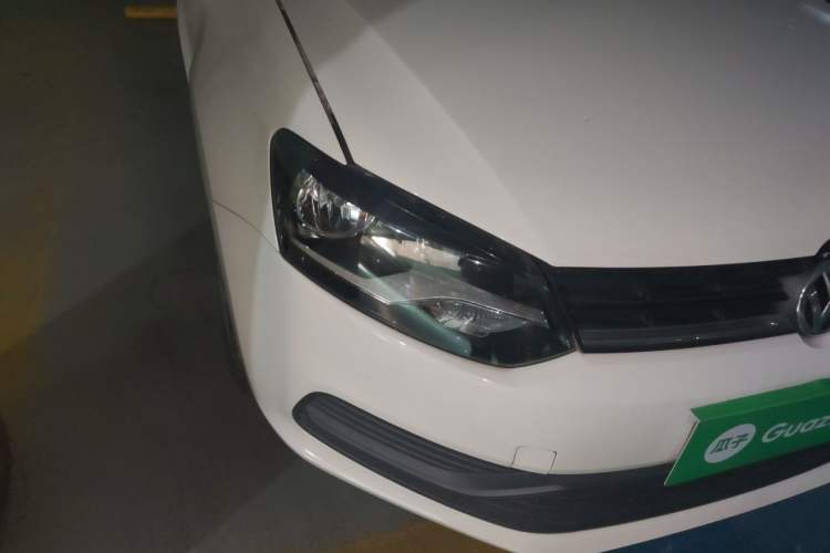 Used Volkswagen Polo 2016 1.4L Manual Fashion Model