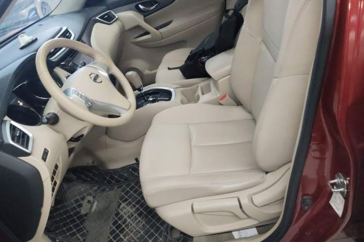 Used Nissan X-Trail 2014 2.0L CVT Comfort Edition 2WD Left Front Seat