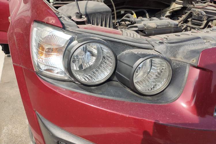 Used Chevrolet Aveo Sonic 2011 Sedan 1.4L MT SL