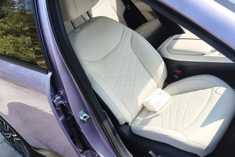 Used ARCFOX T1 2025 Model 425 PLUS