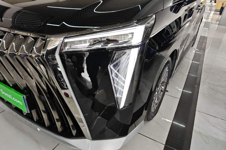 Used GAC Trumpchi M8 2023 Zongshi Series Dual-Motor YuZun Edition