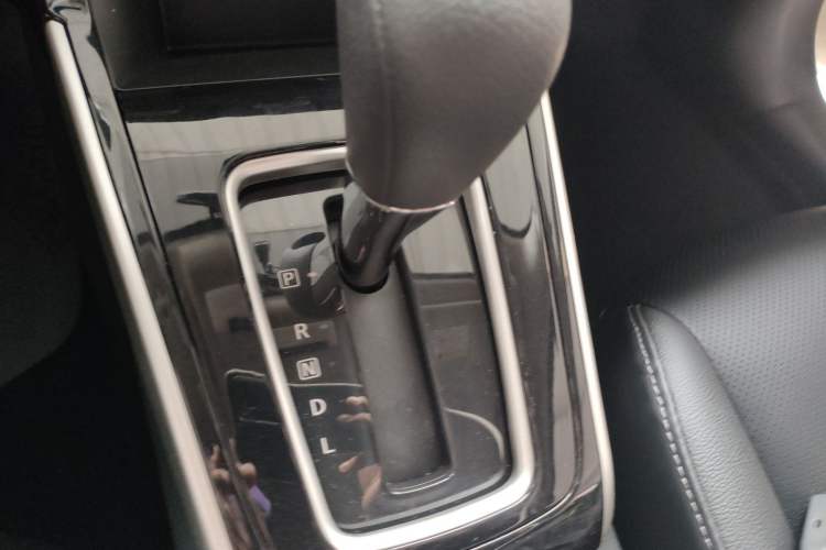 Used Nissan Sylphy 2024 Revised Version 2 Classic 1.6XL CVT Luxury Edition Gear Lever