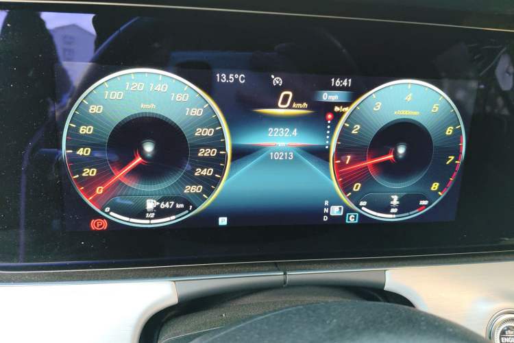 Used Mercedes-Benz E-Class 2023 E 260 4MATIC Convertible Coupe
