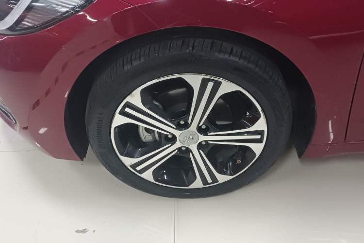 Used Hyundai Elantra (6th Generation / Lingdong) 2018 1.4T Dual-Clutch Xuan Dong · Dynamic Edition Left Front Wheel Hub