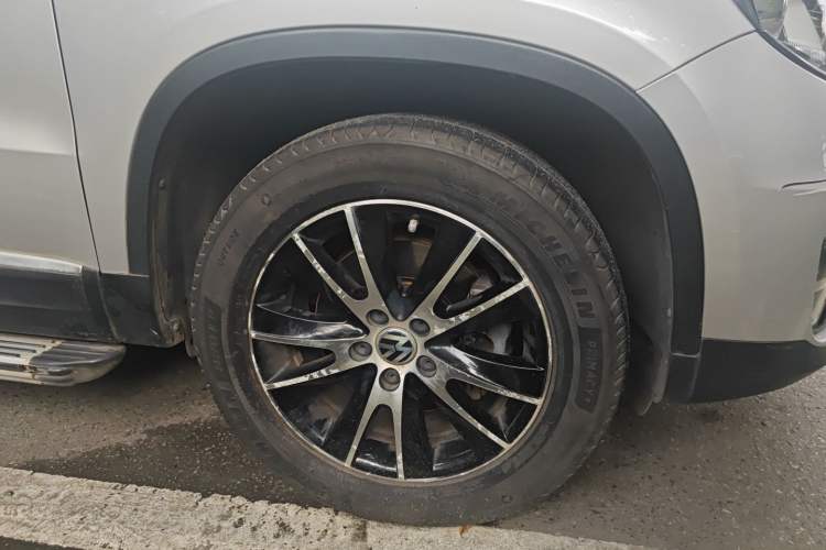 Used Volkswagen Tiguan 2013 1.8 TSI Automatic All-Wheel Drive Luxury Model