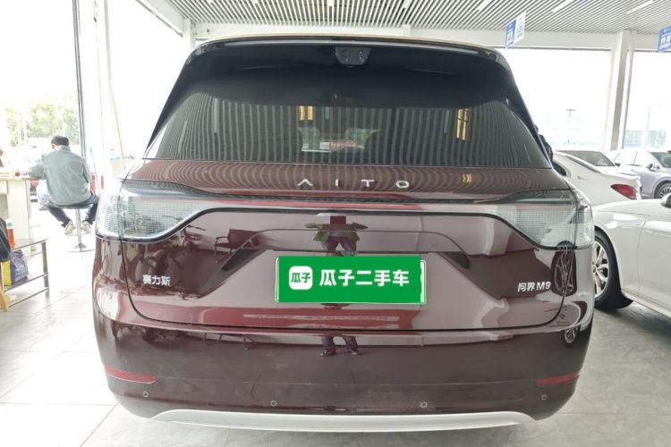 Used Hima AITO M9 2025 Extended-Range Ultra Version 52 kWh 6-Seater Rear