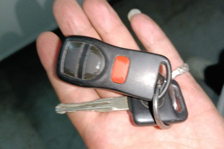 Used Venucia R50 2015 1.6L Manual Fashion Edition Vehicle Key