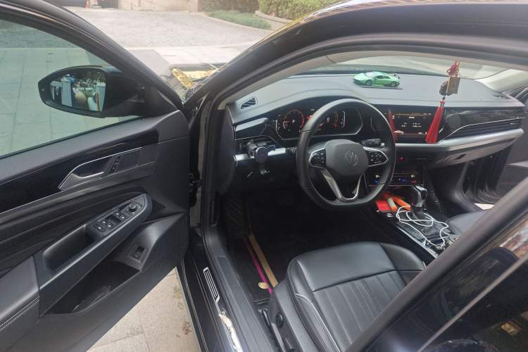 Used Volkswagen Passat 2023 Revised 330TSI Starry Elite Edition