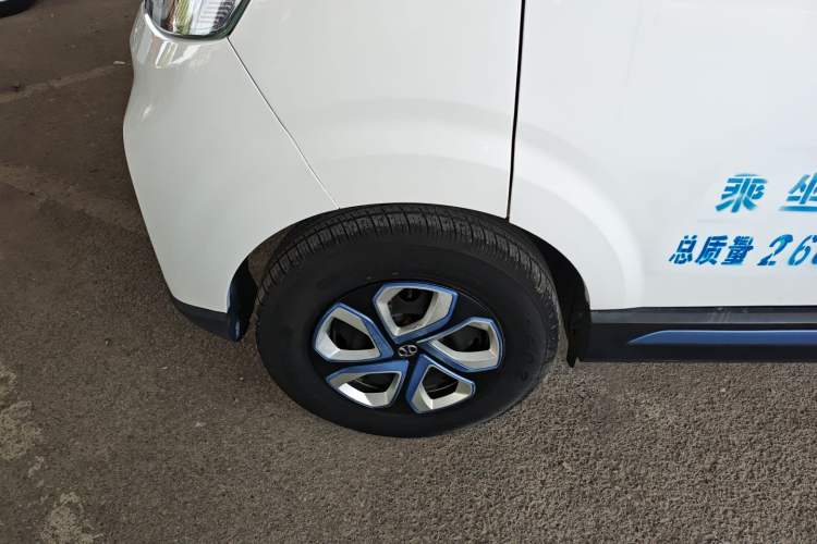 Used BAIC Changhe EV5 2019 210KM range version
