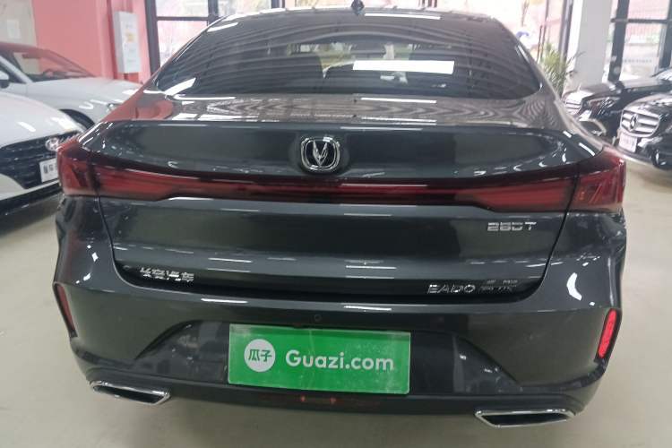 Used CHANGAN Eado 2023 Changan Edition PLUS Blue Whale NE 1.4T GDI DCT Prestige Version
