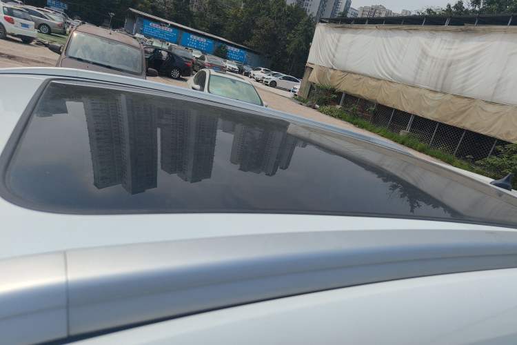 Used CHANGAN NEVO Q05 2025 Truly Delicious Version 125 Deluxe Edition Roof