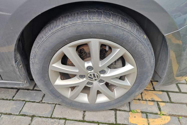 Used Volkswagen Sagitar 2012 1.4TSI Automatic Luxury Edition