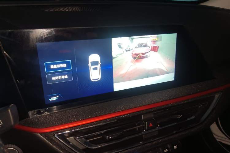 Used CHANGAN OSHAN X5 2021 Revised Version 1.5T DCT Luxury Edition
