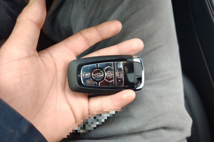 Used Lincoln Corsair 2023 2.0T Two-Wheel Drive Luxury Edition Vehicle Key