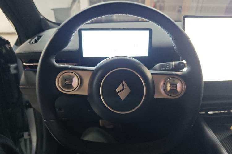 Used Baojun Yunhai 2024 140km Plug-in Hybrid Version