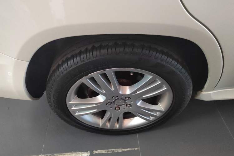 Used Mercedes-Benz GLK-Class 2015 GLK 260 4MATIC Dynamic Edition Ultimate Version Exterior 5