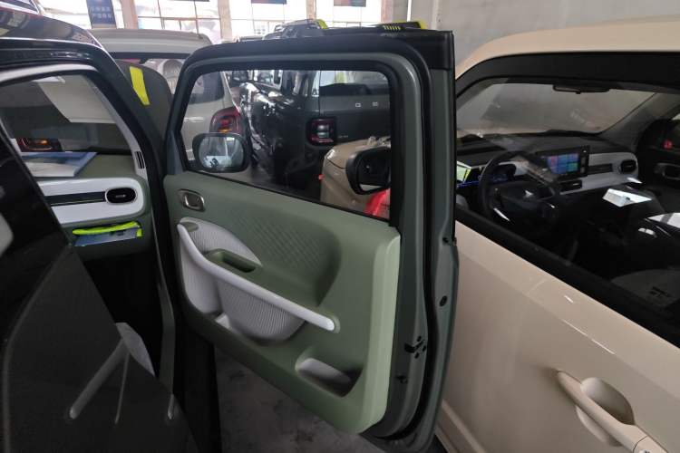 Used Geely Auto Panda 2025 210km Panda Rider
