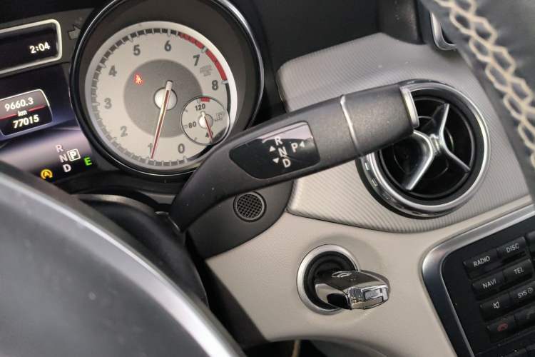 Used Mercedes-Benz GLA 2015 GLA 220 4MATIC Fashion Model