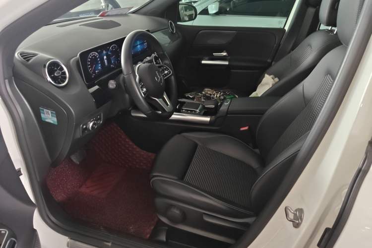 Used Mercedes-Benz B-Class 2020 B 200 Sport Edition Left Front Seat