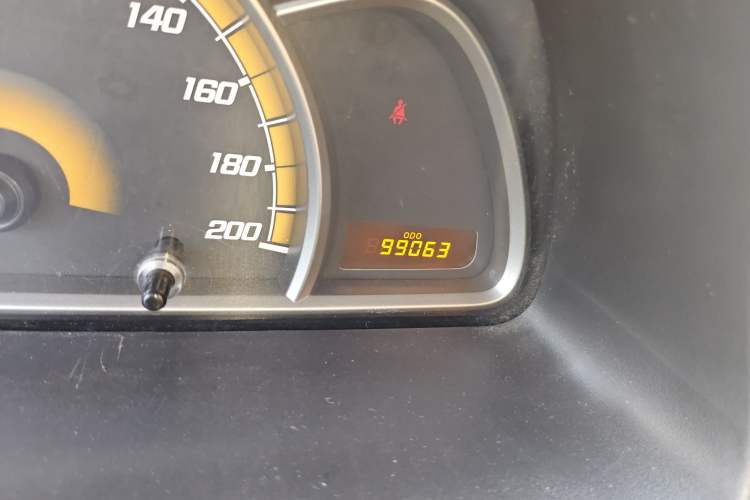 Used Chevrolet Sail 2011 Sedan 1.4L Manual Happiness Edition