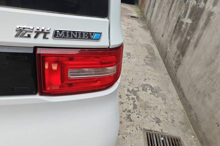 Used Wuling Hongguang MINIEV 2020 Enjoyment Model Lithium Iron Phosphate Exterior 1